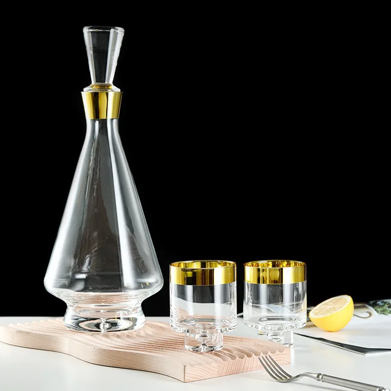 Factory Wholesale Custom Shabbos Pesach Seder Table Purim gift Waterdale Collection Glass Wine Decanters wine aerator set glass