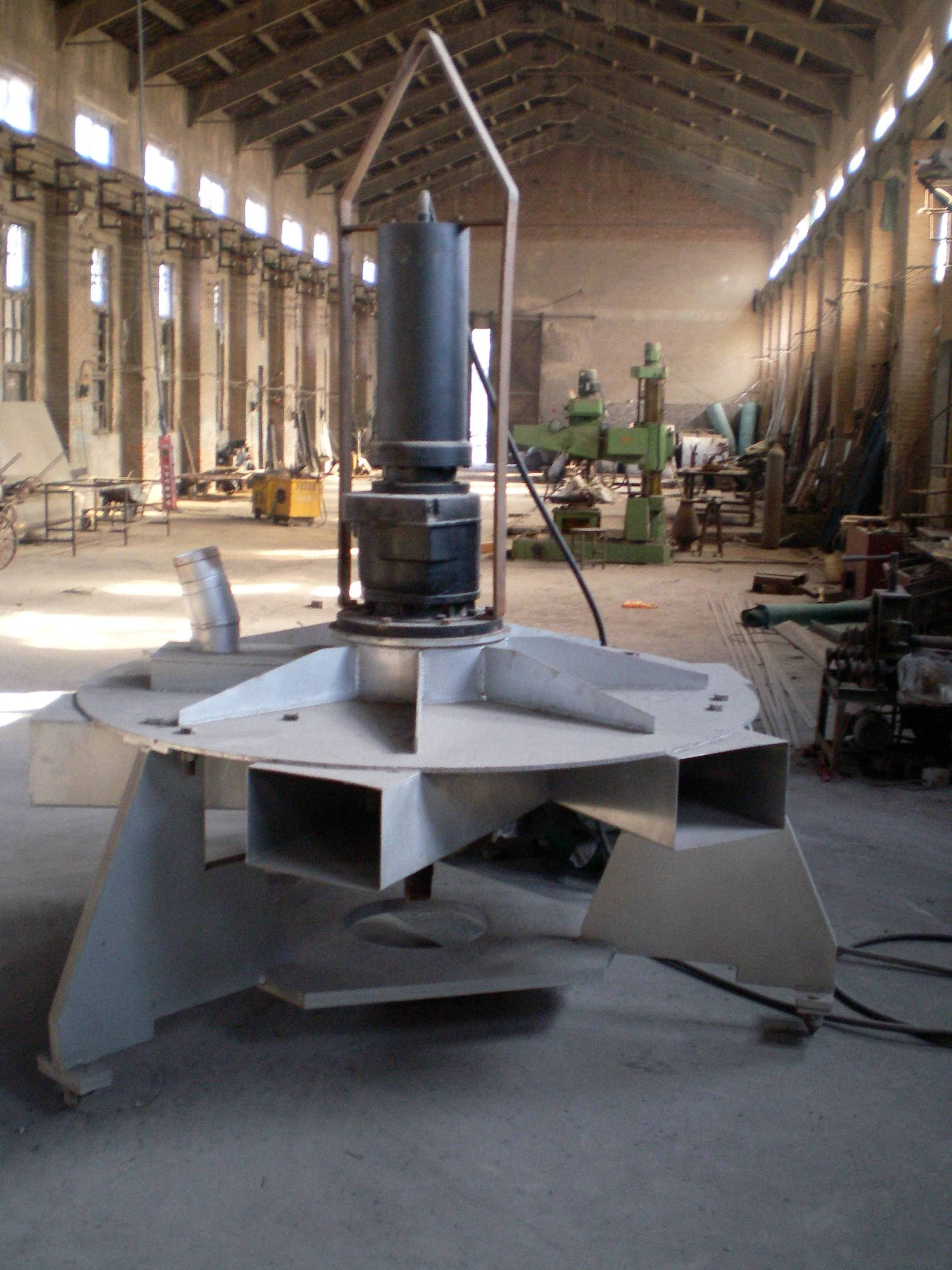 YIXIN   High Power Deep Aerator Tank Submersible Motor Diving Mixer