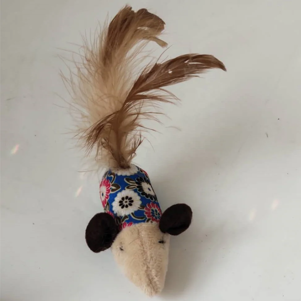 Faux Fur Mouse Cat Toy with Feather tail for Cat Scratch Interactive Moving  Emulational Cat Mice Toy