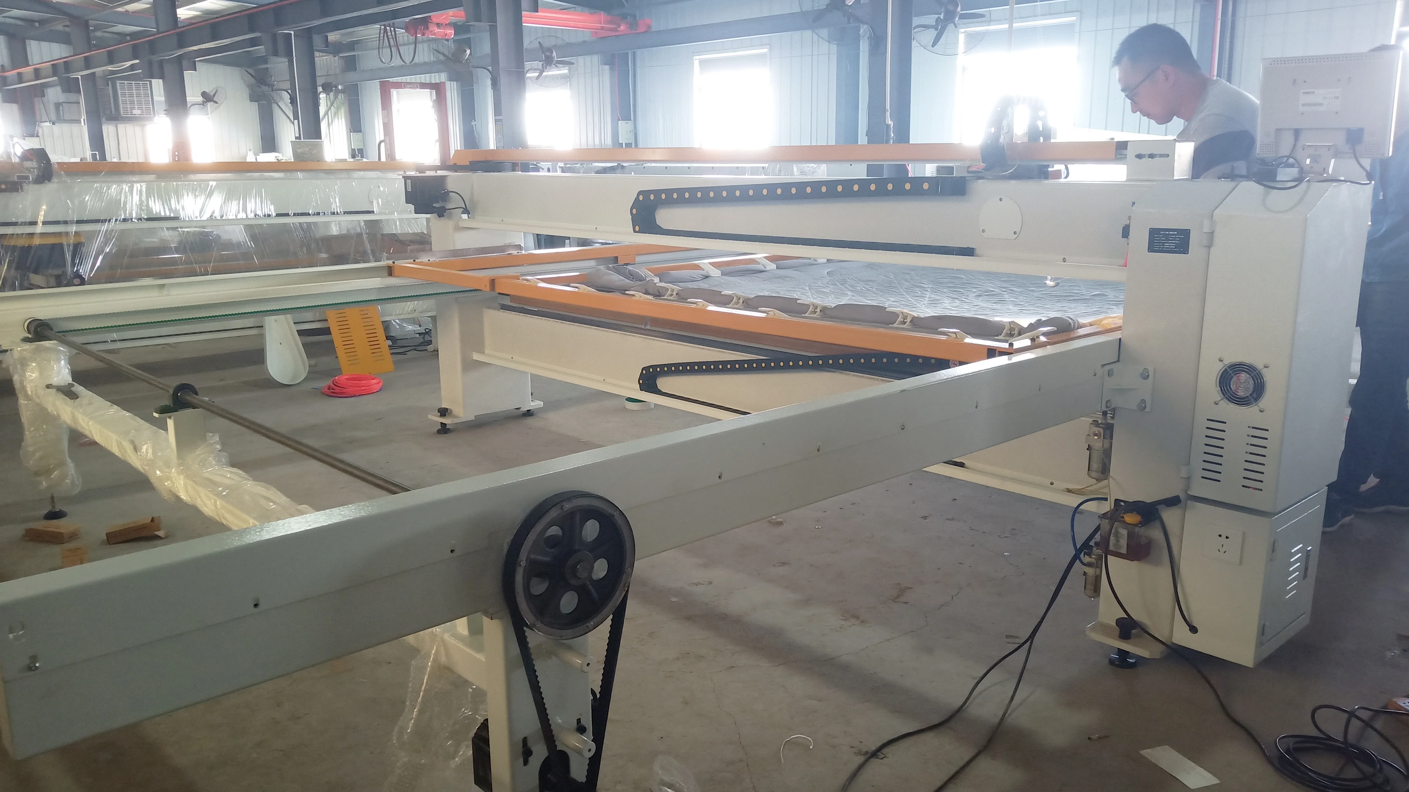 New Sewing Quilt Making Bedding Quilting Machines Single Needle For Sale