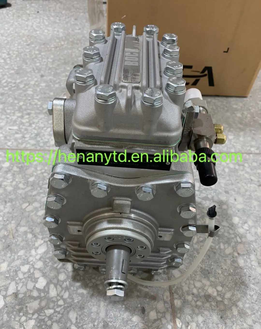 GEA BOCK FKX30 /325TK compressor R 404 A  refrigerant of the truck  transport refrigeration