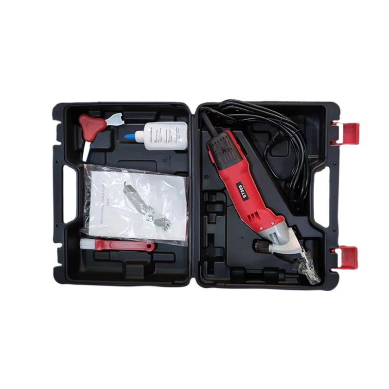 professional electric sheep shears machine which cutting the wool