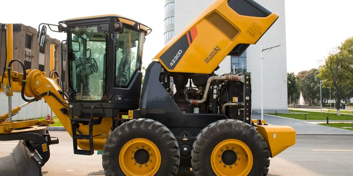 Ready for Delivery LIUGONG CLG4230D 230hp Mining Motor Grader with DCEC Engine in Stock