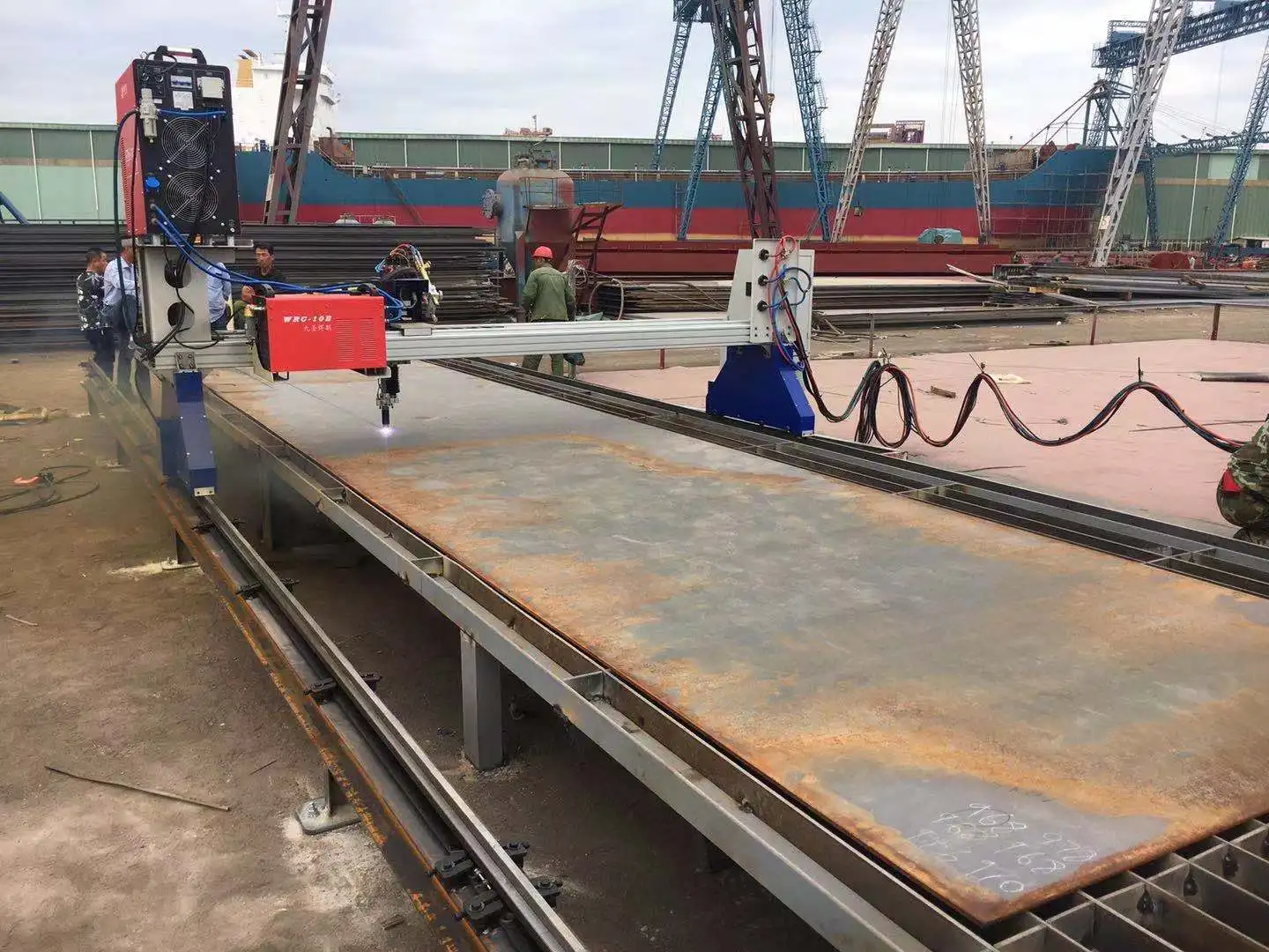 Gantry type heavy duty CNC plasma and oxy-fuel cutting machine for 30mm