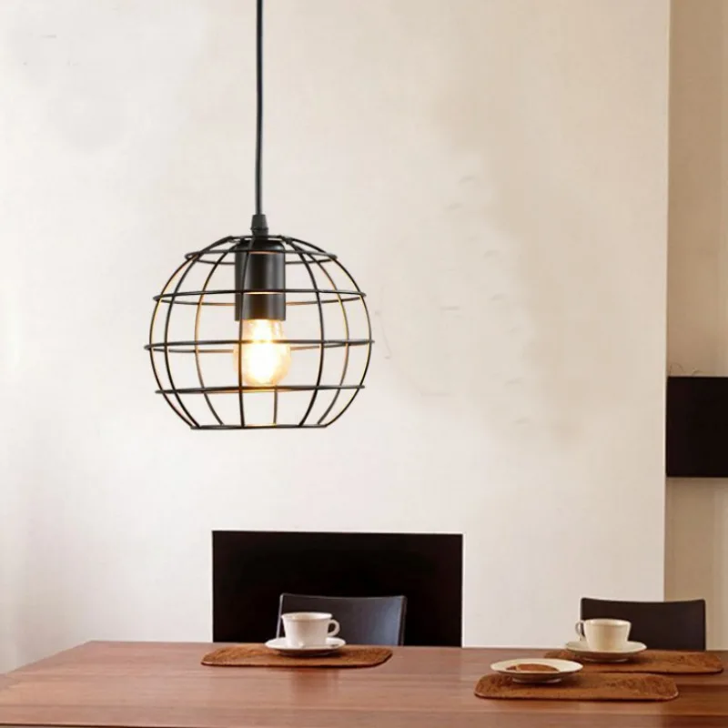 Nordic creative personality cafe restaurant small iron cage art bar table chandelier clothing store retro mesh chandelier
