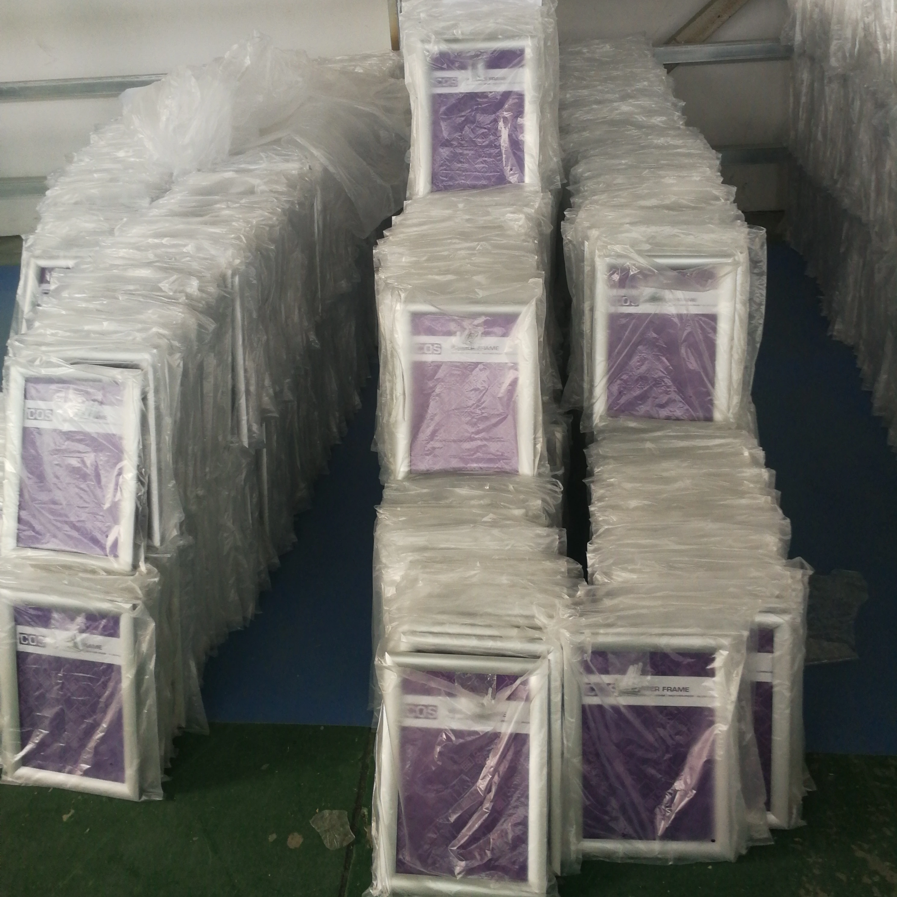 ROUND CORNER SNAP FRAME A4 SIZE