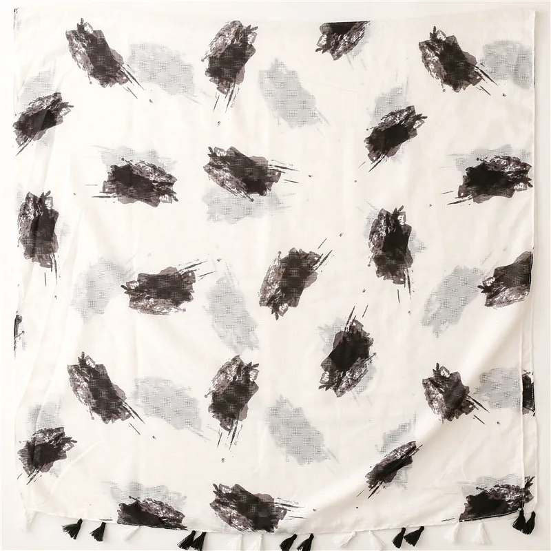 2022 new design Black hand-painted printed scarf hijab