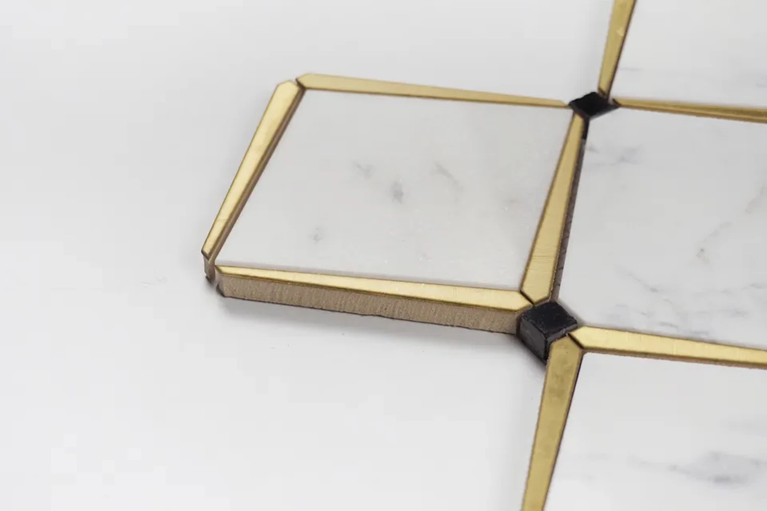 Wholesale Arabescato White Marble Irregular Woven Basket Natural Marble Kitchen Bathroom Floor Mosaic