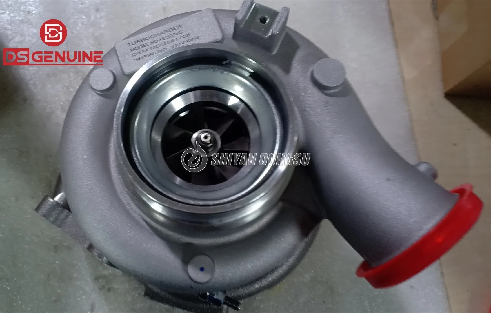 ISB 6.7L Diesel Engine HE351VE Turbo 2881708