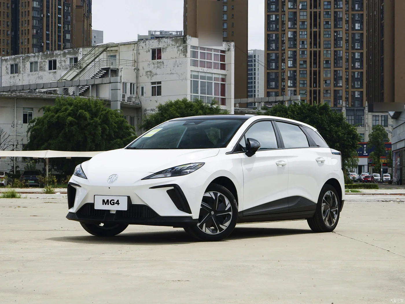 2024 Лидер продаж новый MG Mulan хэтчбек 5-дверный автомобиль MG4 EV дешевый новой энергии высокоскоростной Электрический спортивный
