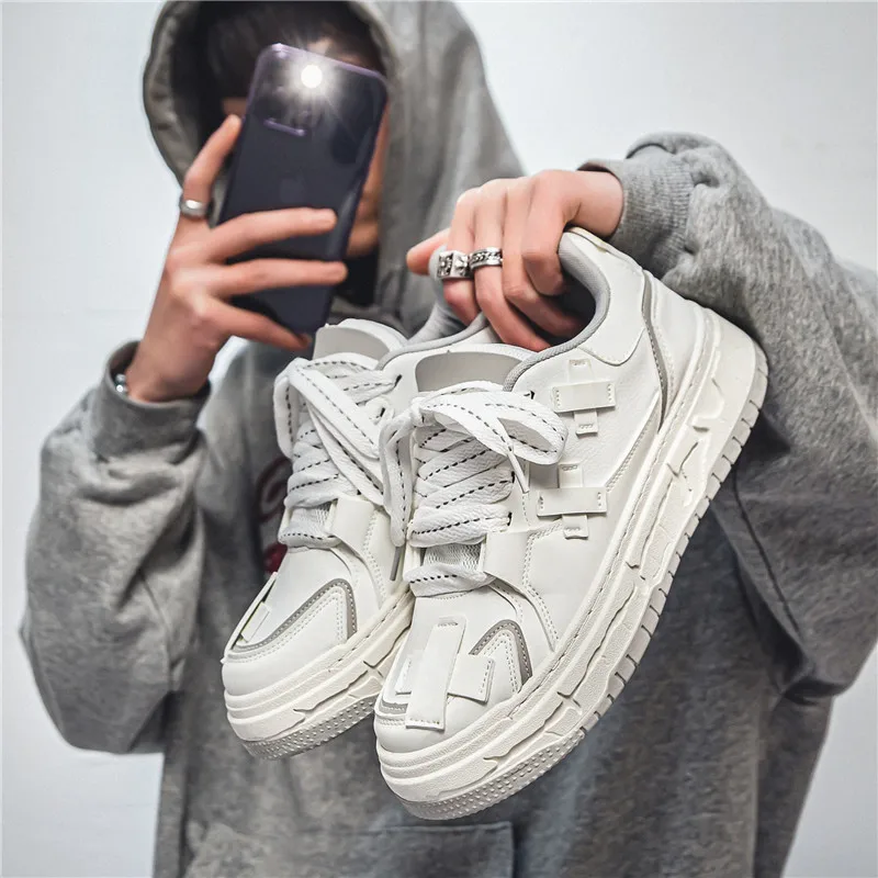 Wholesale Custom Branded Sport Fashion Man Skateboard Shoes Sneakers Walking Style Casual Breathable Shoes for Men