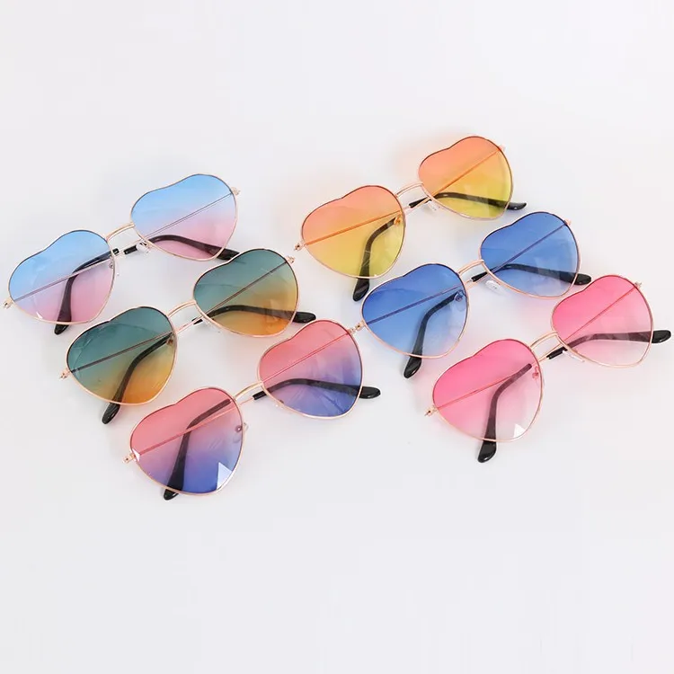 New Fashion Metal Heart Shaped Sunglasses Lolita Love Heart Sunglasses For Women Girls Beach Party Wear