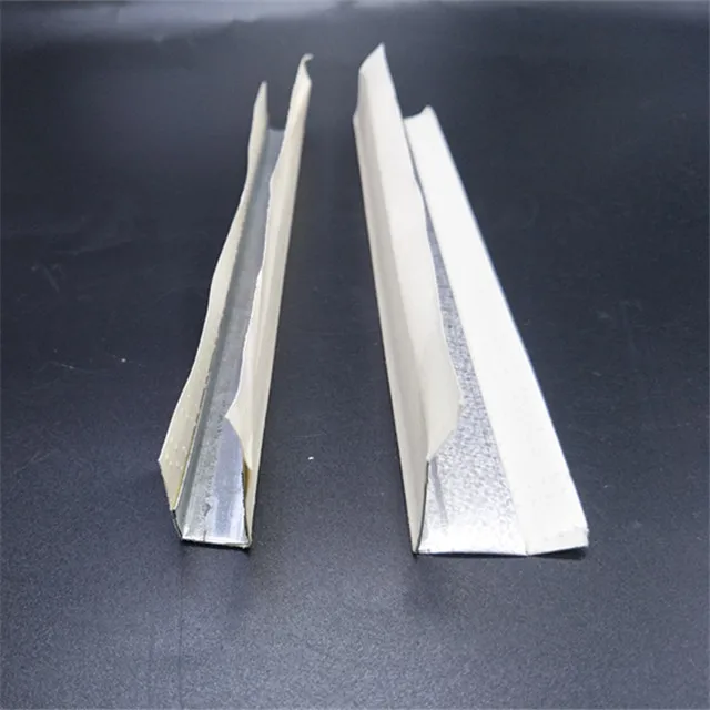 Hot Sell Drywall Plaster Galvanized Zincing Iron Plate flexible Corner Bead
