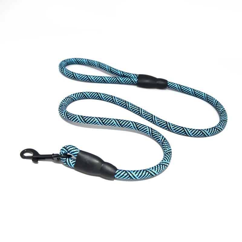 Nylon Mountain Climbing Strong Reflective Round Nylon Rope Pet Dog Leash with Comfortable Padded Handle