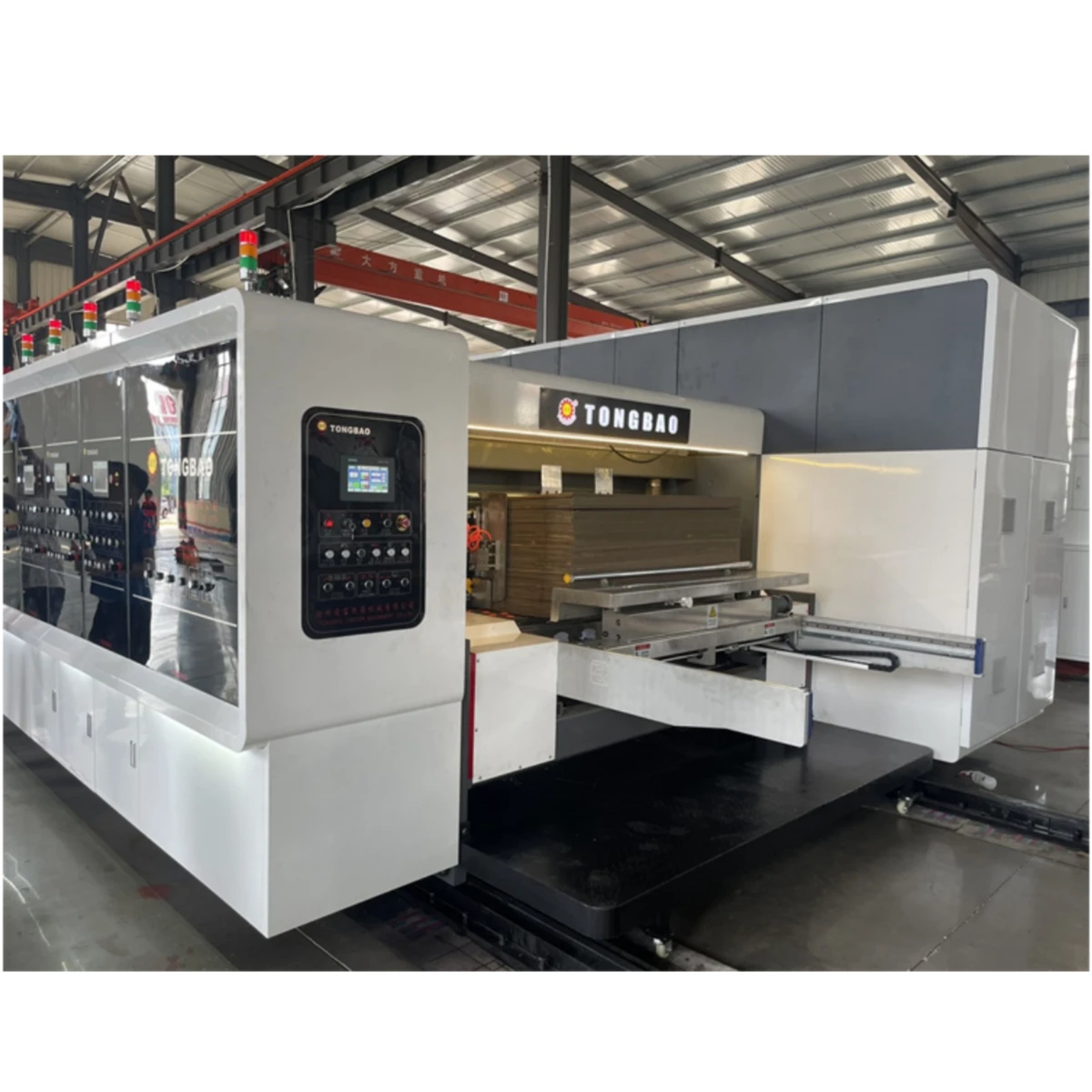 TONGBAO Factory Outlet Pizza Box Lead Edge Automatic Printer Slotter Die Cutting Rotary With Vibrating Stacking Machine