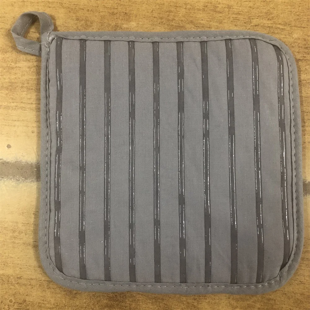 
100%cotton printed embroidery dish cloth kitchen towel with silicone pot holder heat resistant 420F kitchen set 