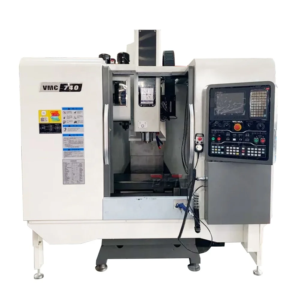 VMC740 GSK Siemens FANUC Vertical CNC Milling Machine 3 Axis CNC Machining Center