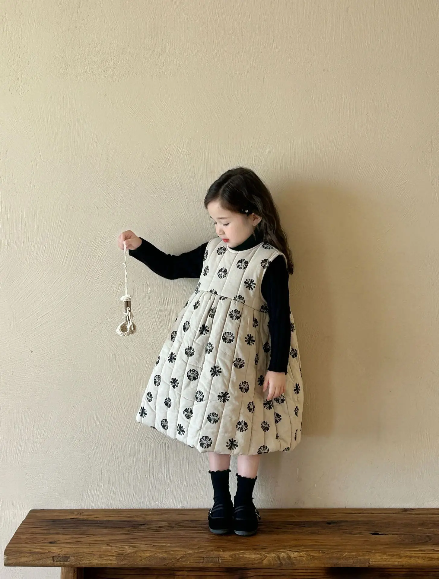 0664 Korean design little baby girls cotton padded dress infant toddler kids flower dress warm clothing wholesale