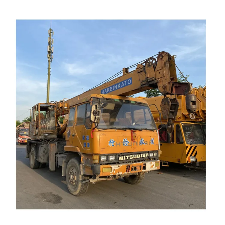 GOOD CONDITION USED Japan Tadano 8ton and Kato 12 ton Crane Used Hand Lever Operation