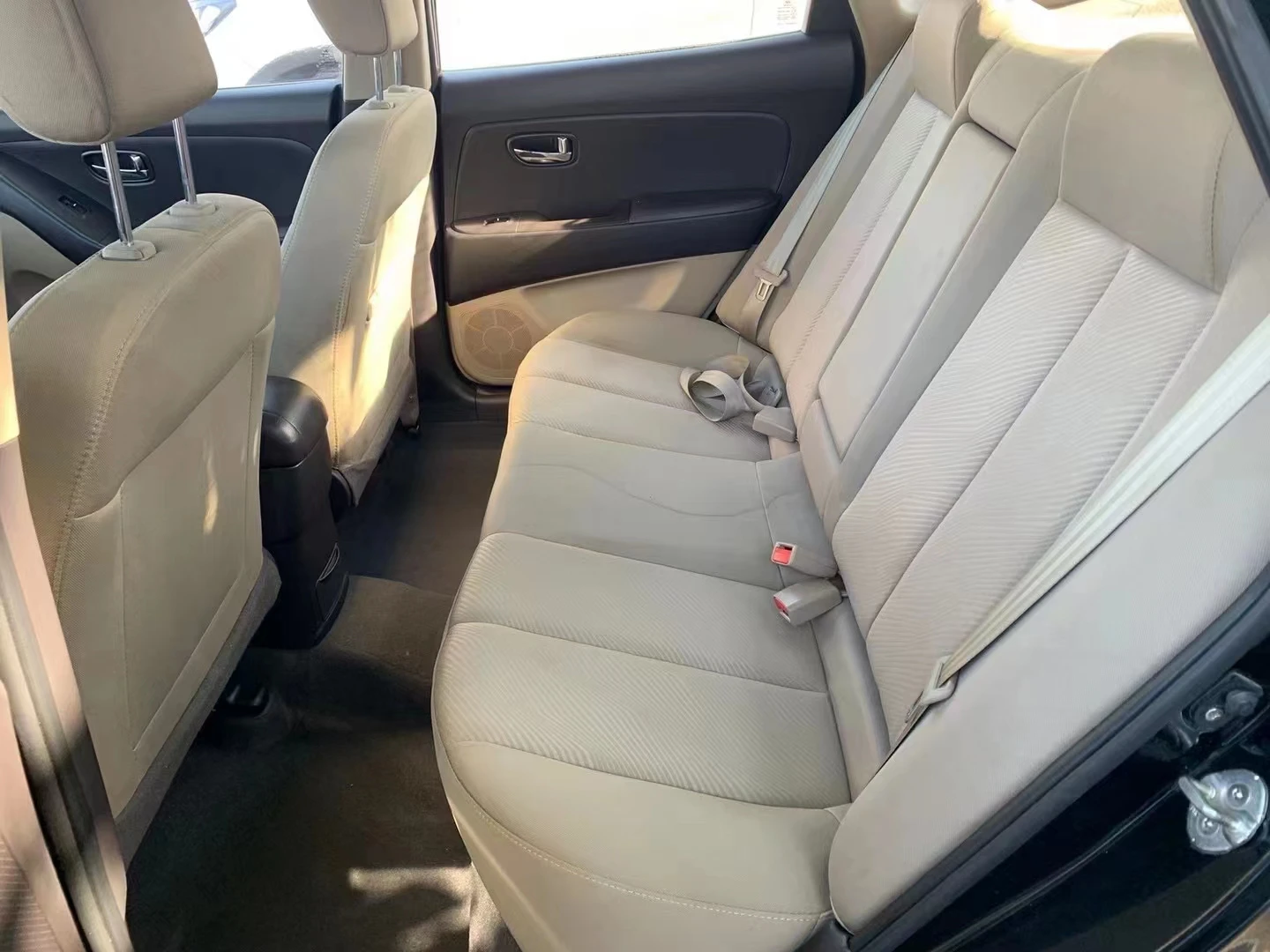 Hyundai used car with sunroof reversing radar in good condition