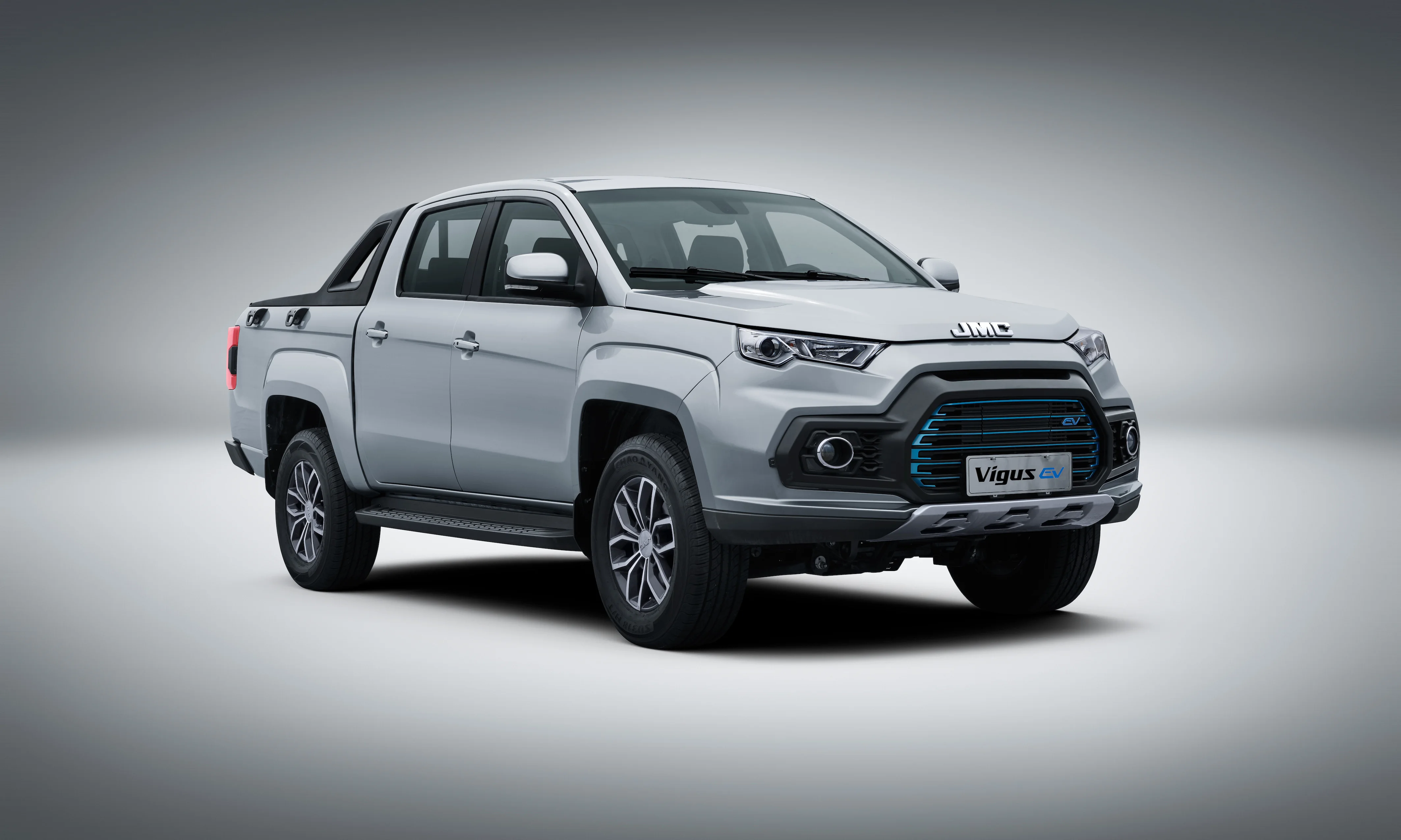 JMC Электрический pick up AWD небольшая электрическая