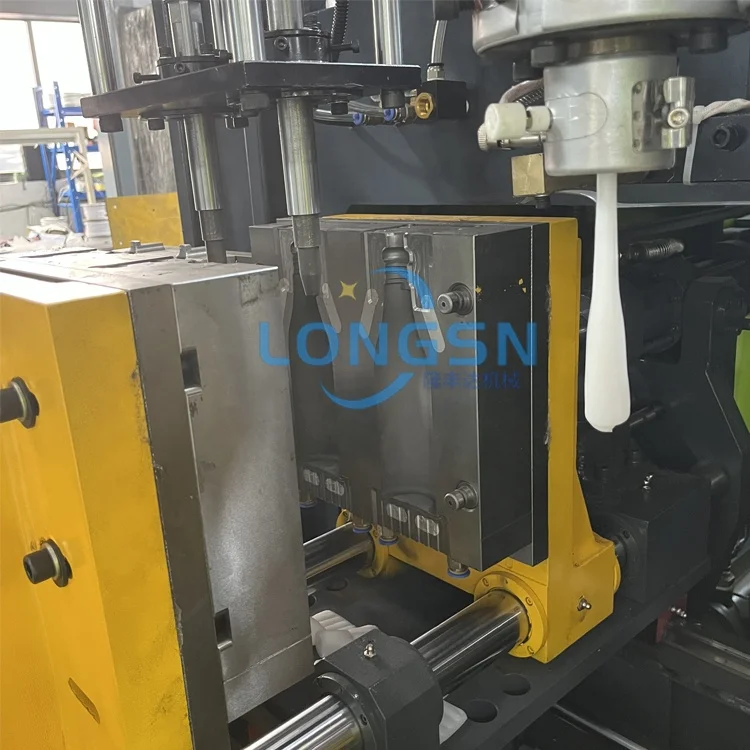 Automatic blow molding machine for plastic jerrycan 5 gallon bottle blowing machine