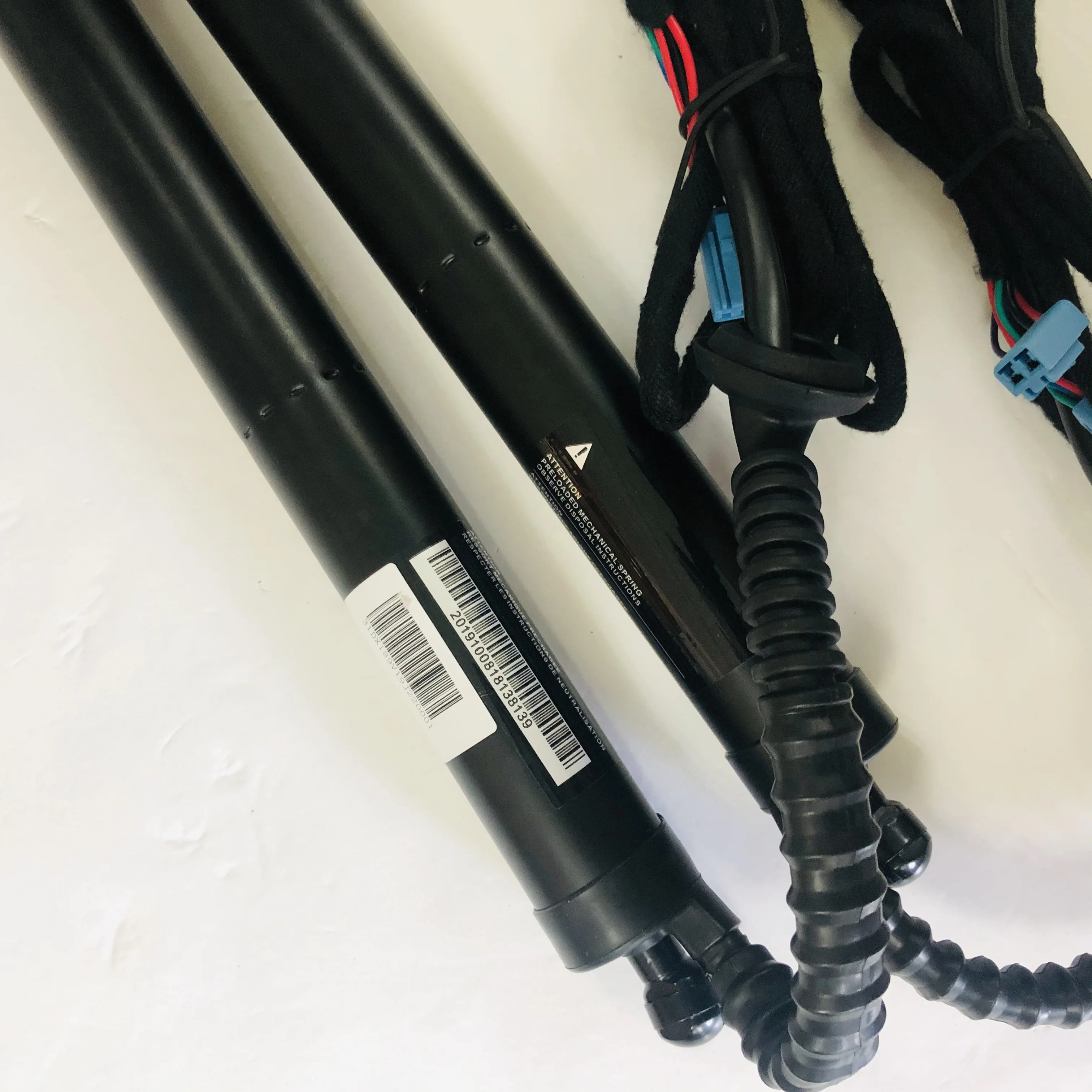 Non-Destruvtive Installation Electric Tailgate For Maserati Levante Tail door Accessory Power Lift gate