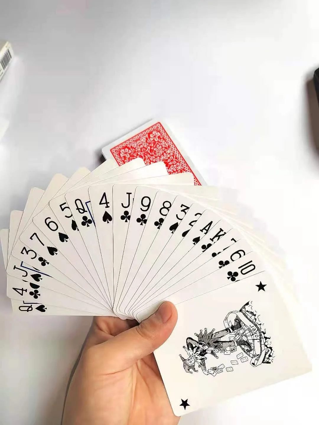
Wholesale cheap promotional personalized custom design playing cards game with box 