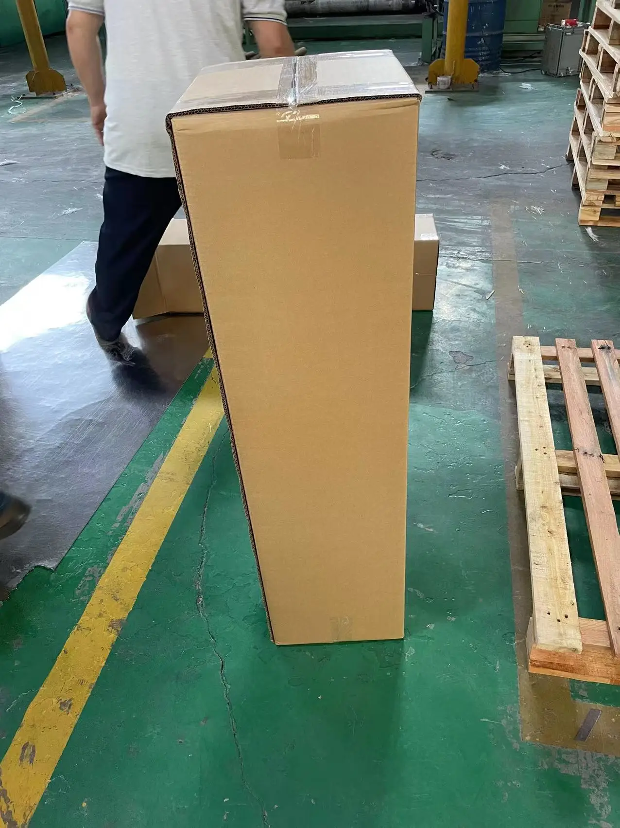 450-600g/m2 E-glass fiberglass chopped strand Powder felt available for housing, roof, rv, bike, model