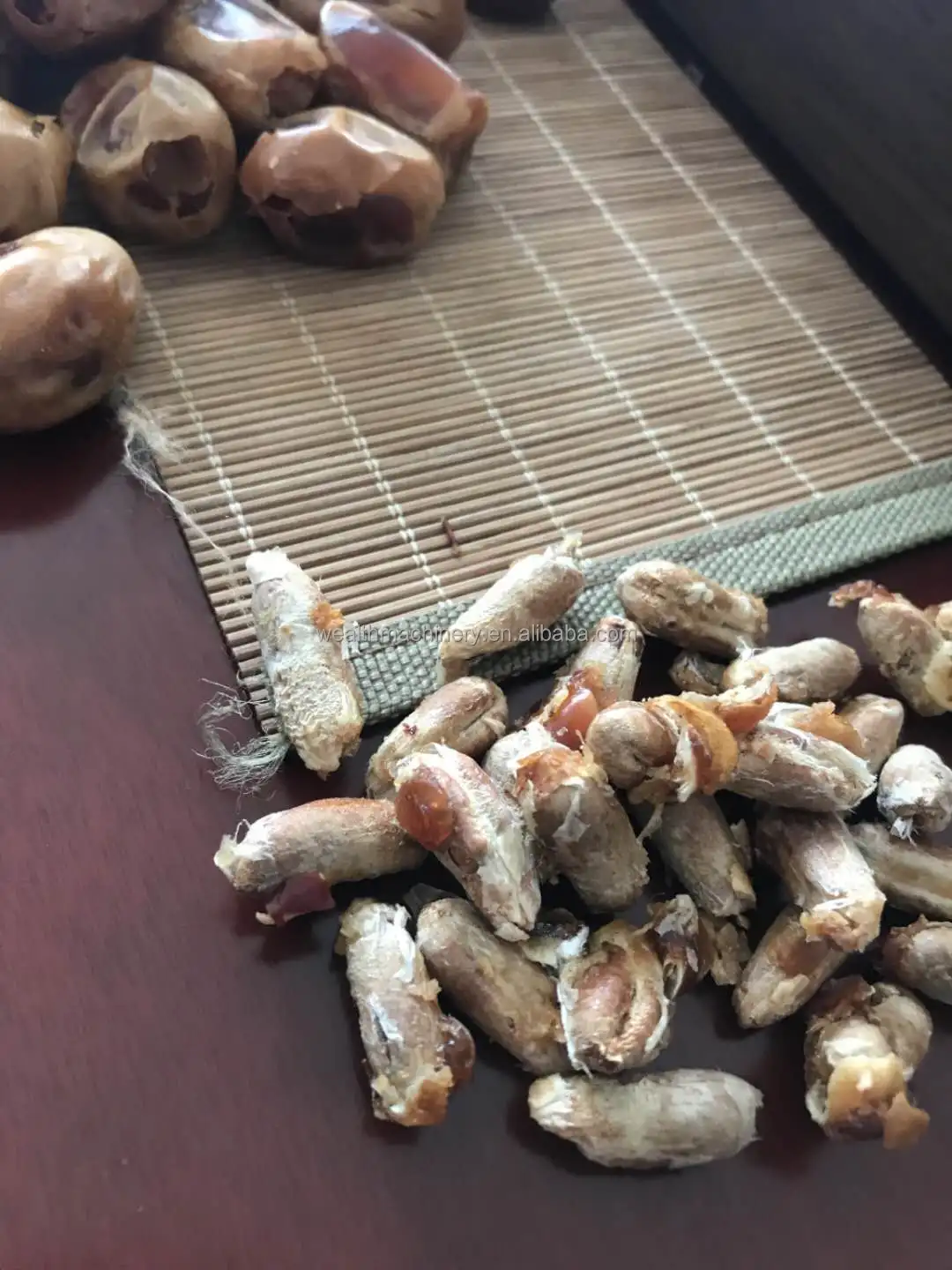 Apricot Peach Haw Jujube Cherry Olives Dried Plums Apples Seeds Core Kernel Removing Cutting Peach Dates Pitting Machine Price