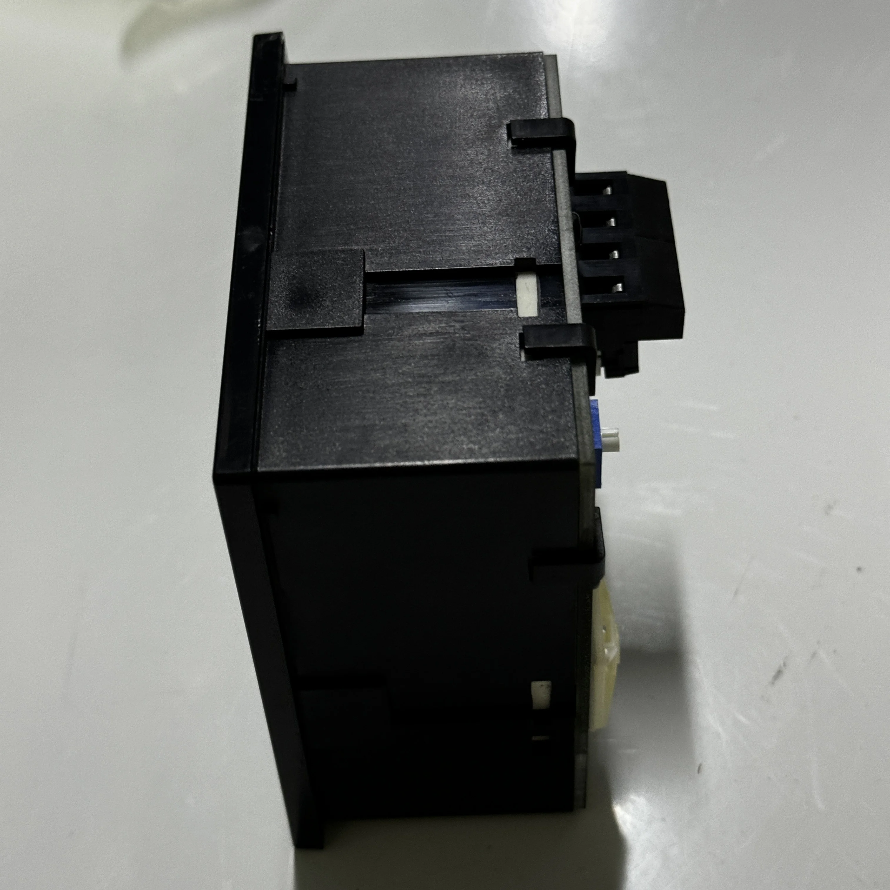 DEIF DLQ96-PC-NB RPM METER 100111248.10 0-10V 0-40bar