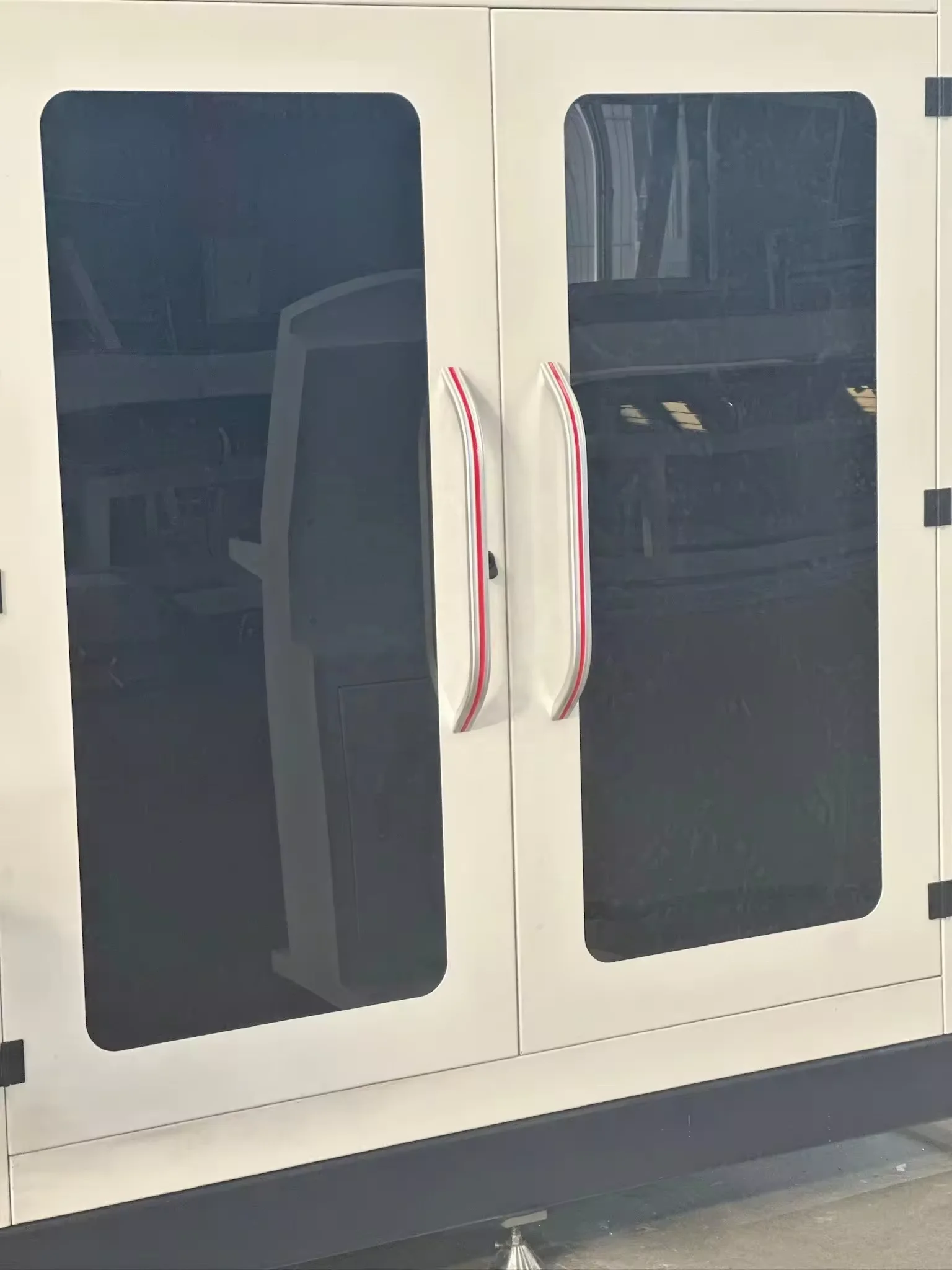 CNC Aluminum windows Making Machine Cnc Drilling Milling Cutting Processing Center Machine