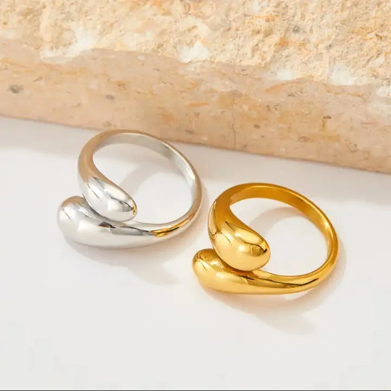 Stylish Casual Style 18K gold plated stainless steel Design Women couple Ring Irregular Curved Shape Design Open end Ring