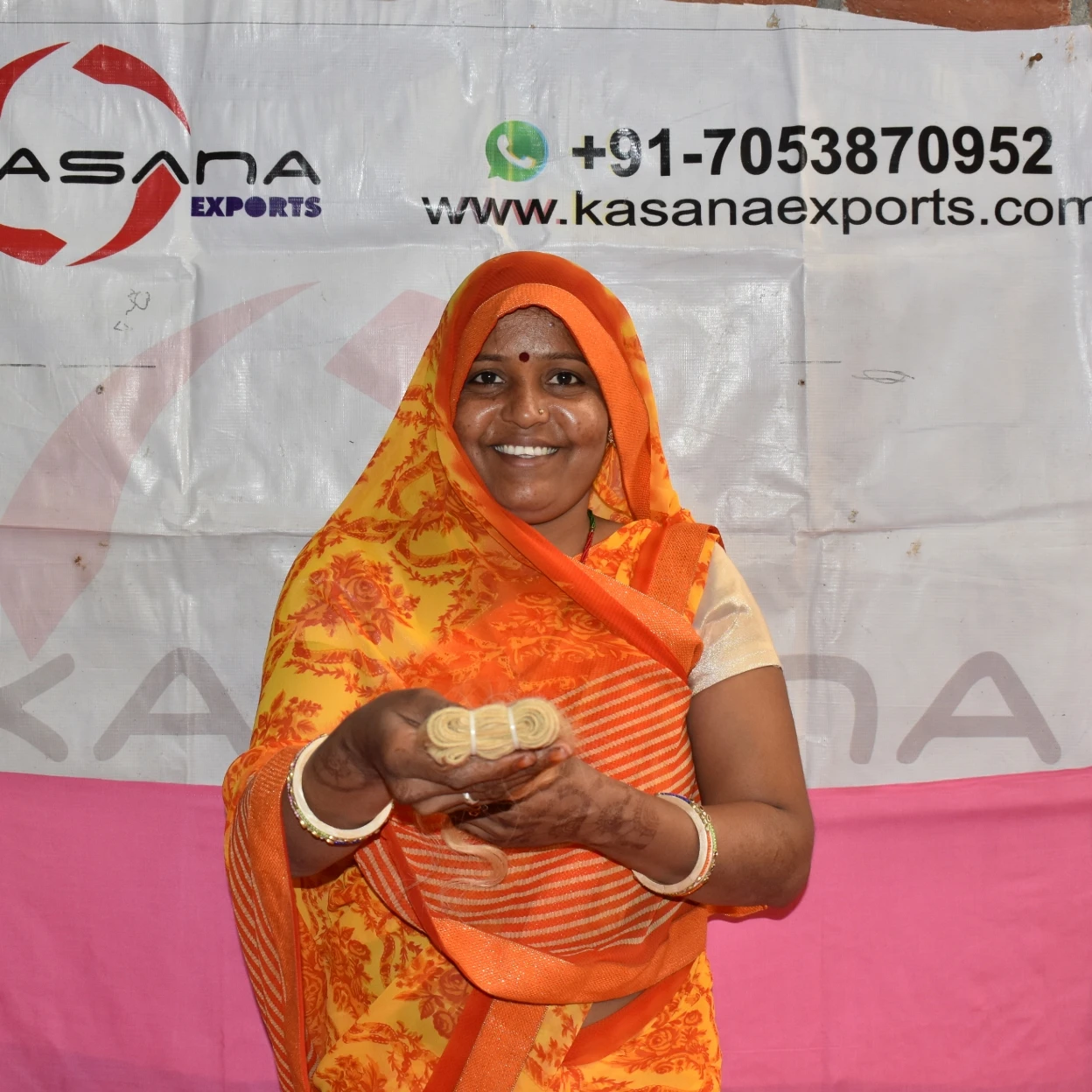 Wholesale Cuticle Aligned Raw Malaysian Bodywave blonde 613 genius weft wigs for black women human hair