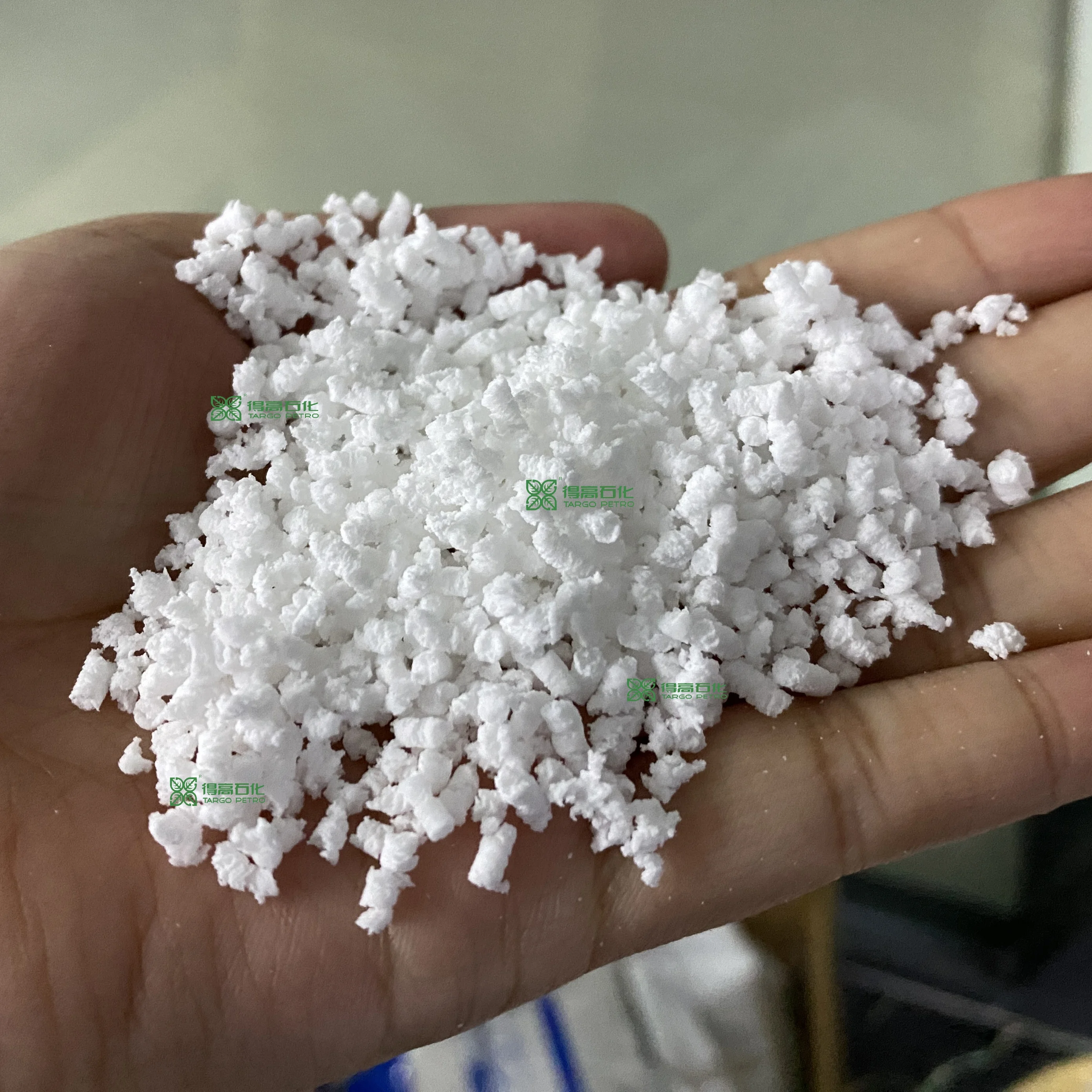 В наличии! Сырье ENI SEBS, неопреновый соль TH 1810 /2311 /2312 /2314 /2315 /2316 /3300 /X 1050