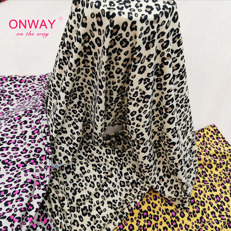 
Beautiful dty jersey polyester digital animal leopard printed fabric for dress  (1600068713846)