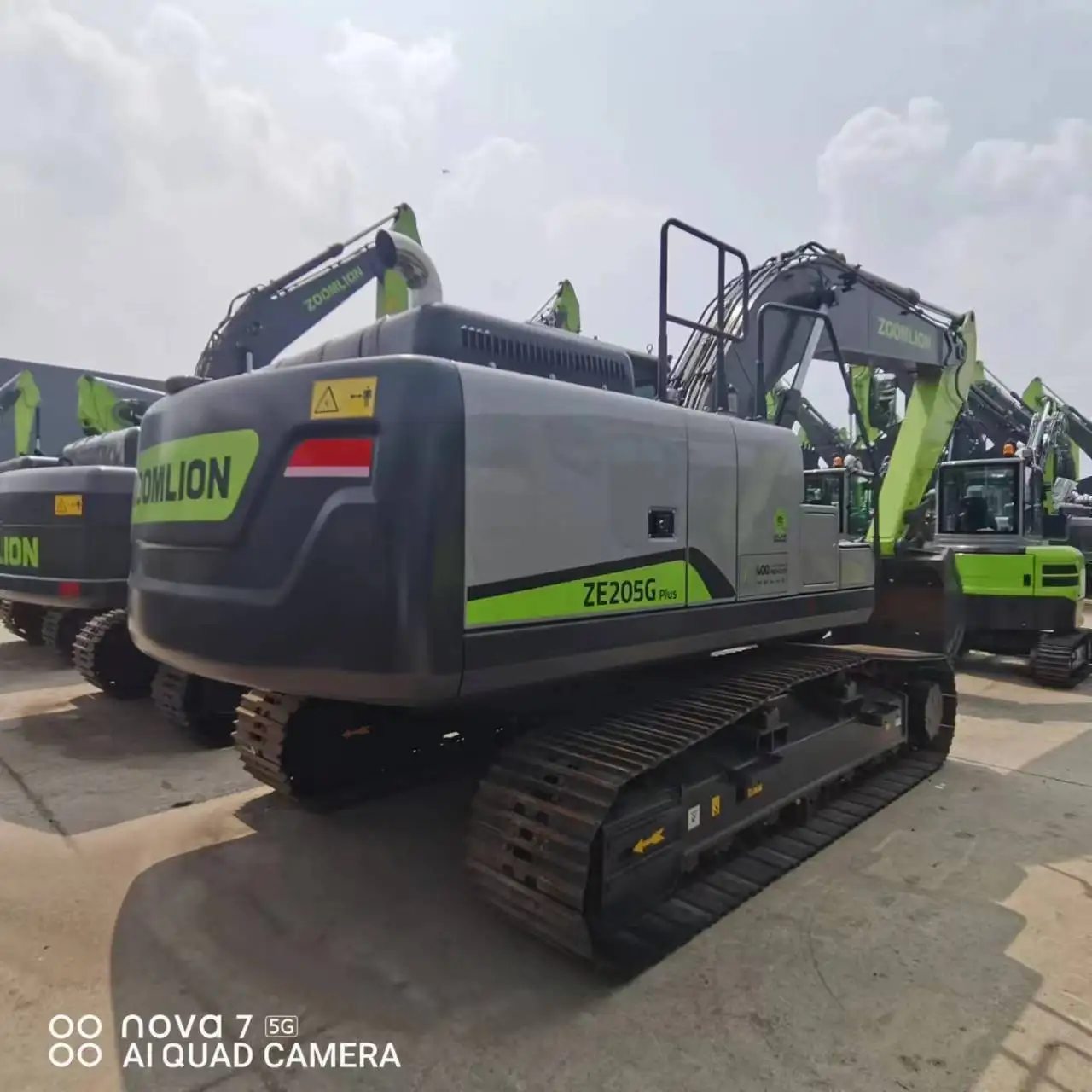 brand new Chinese brand Zoomlion used hydraulic excavator for sale second hand mini ekskavatr 215 ZE215 ZE215E in stock