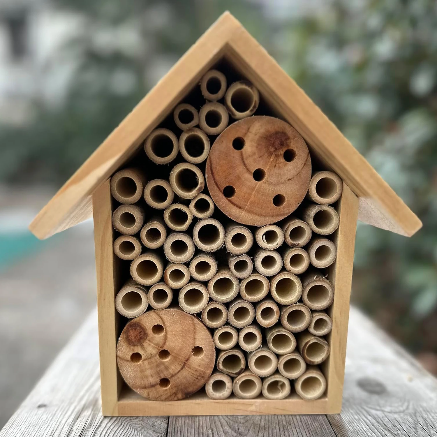Garden and Yard Hand-Made Bamboo Bee Hive Mason Bee Houses Outdoor Wooden Bee Hotel