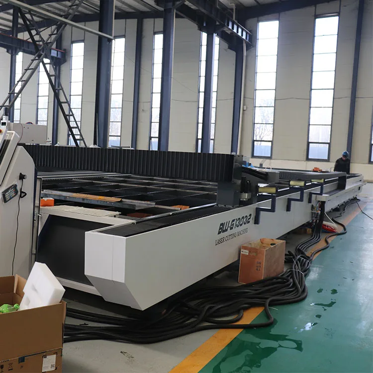 High Accuracy Low Cost Max 6kw Laser Marking And Cutting Machine Fiber Laser