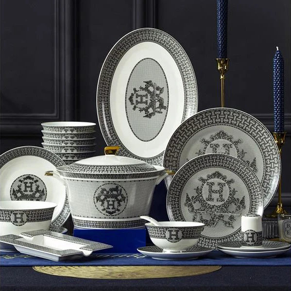 Набор посуды для кухни