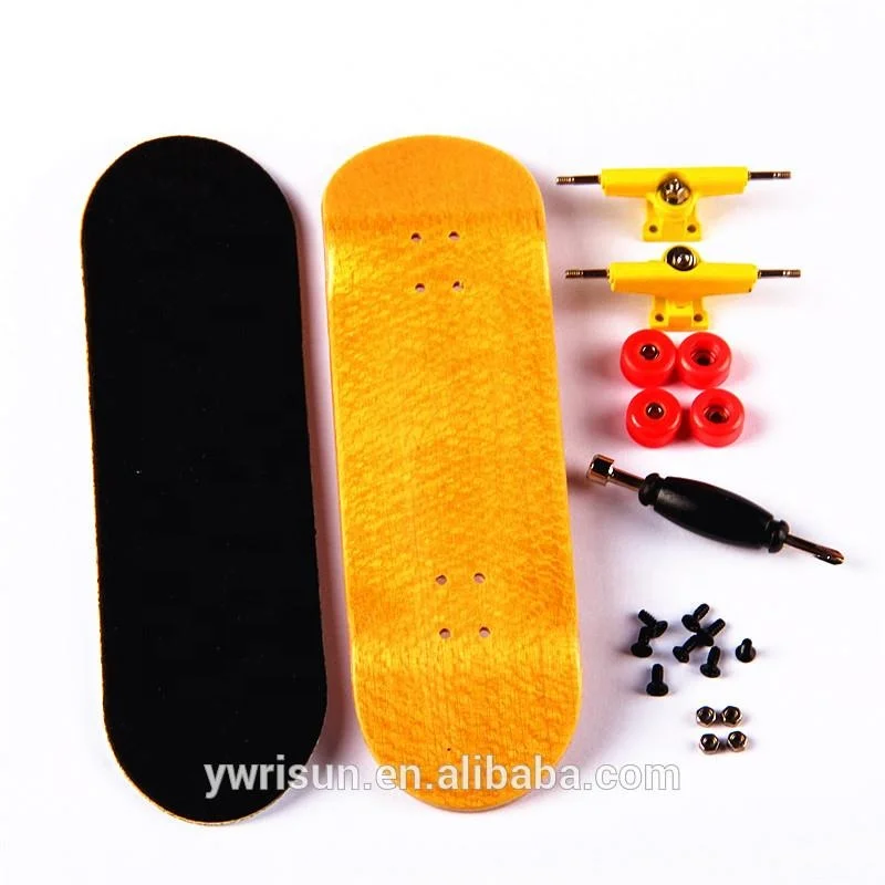 Cheap 5ply 7ply  maple Fingerboard Plastic Children Desk Game Tech Deck Finger Skateboard Finger Board Skate