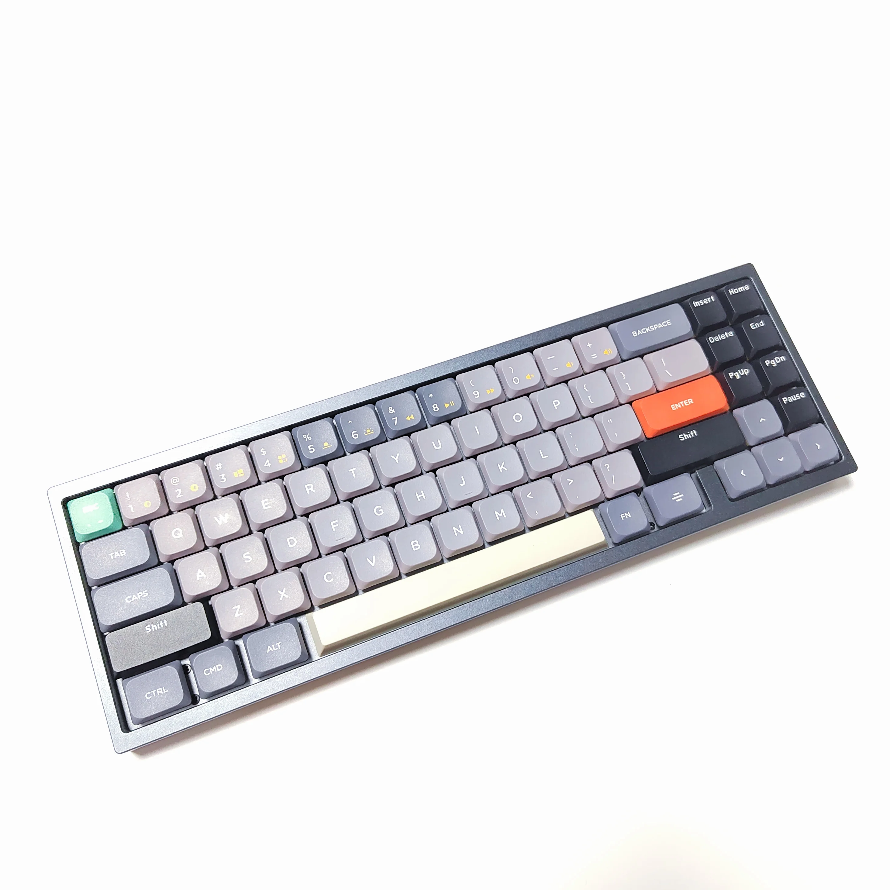 DIY RGB Anti-Ghosting Keyboards CNC Metal Case Kit Mechanical Keyboard RGB Mechanical Gaming Wire Keyboard