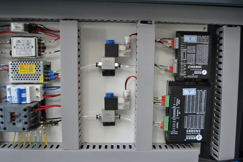 1325/1530 CO2 laser machine with 90w/100w/150w laser power for wood/mdf/acrylics engraving and cutting