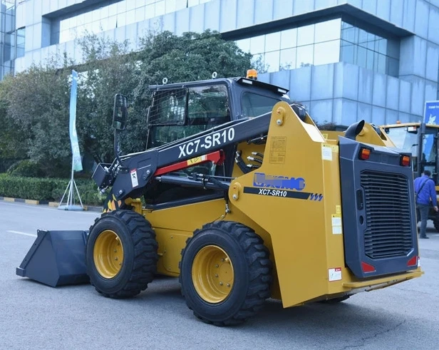 Hot Sell Brand New 1ton Mini Skid Steer Loader Excellent Quality XC740K with Bucket Leveling Function