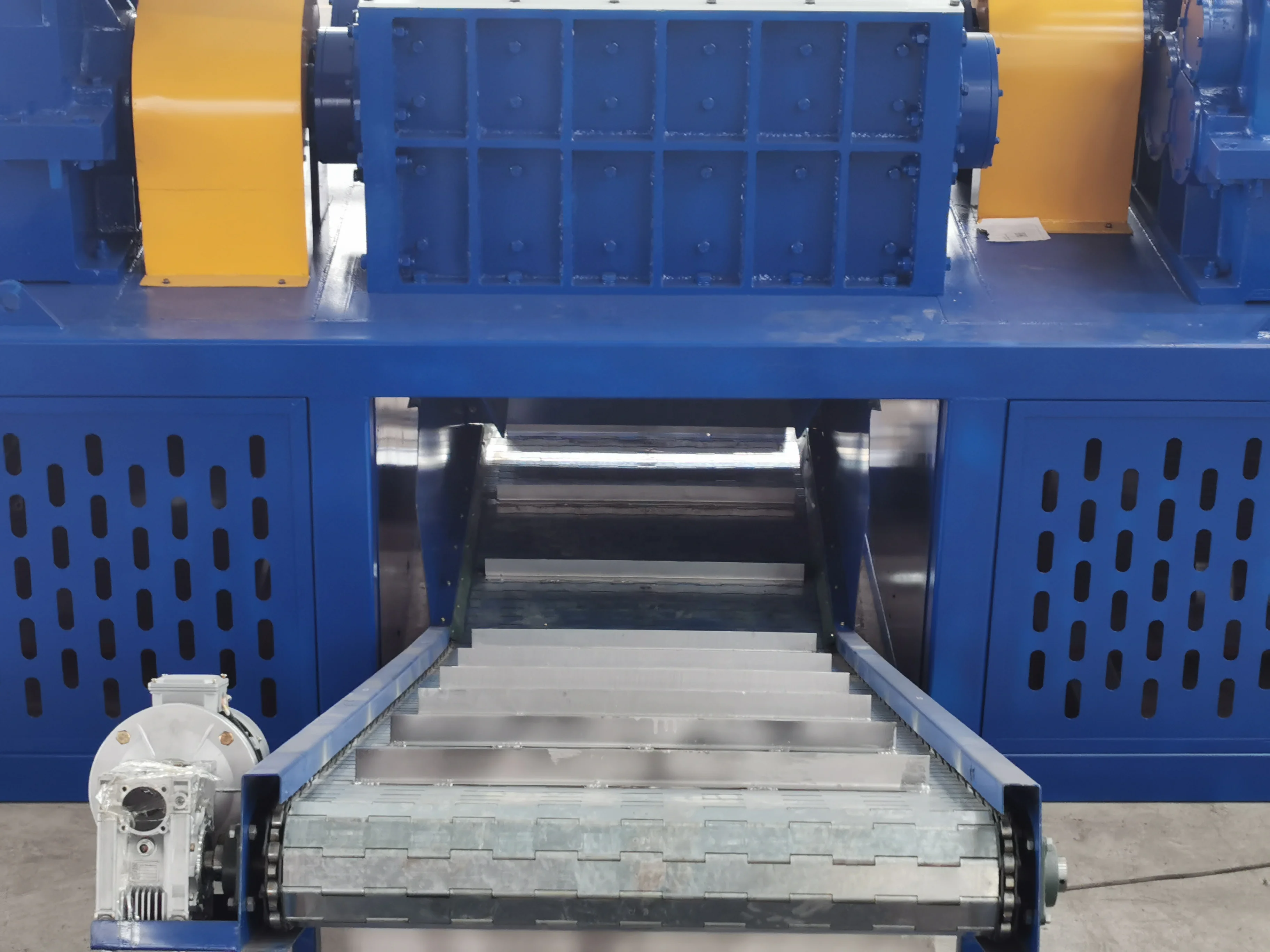 
Large Capacity Wood Hammer Mill Wood Crusher Grind Wood Crushing Machine 