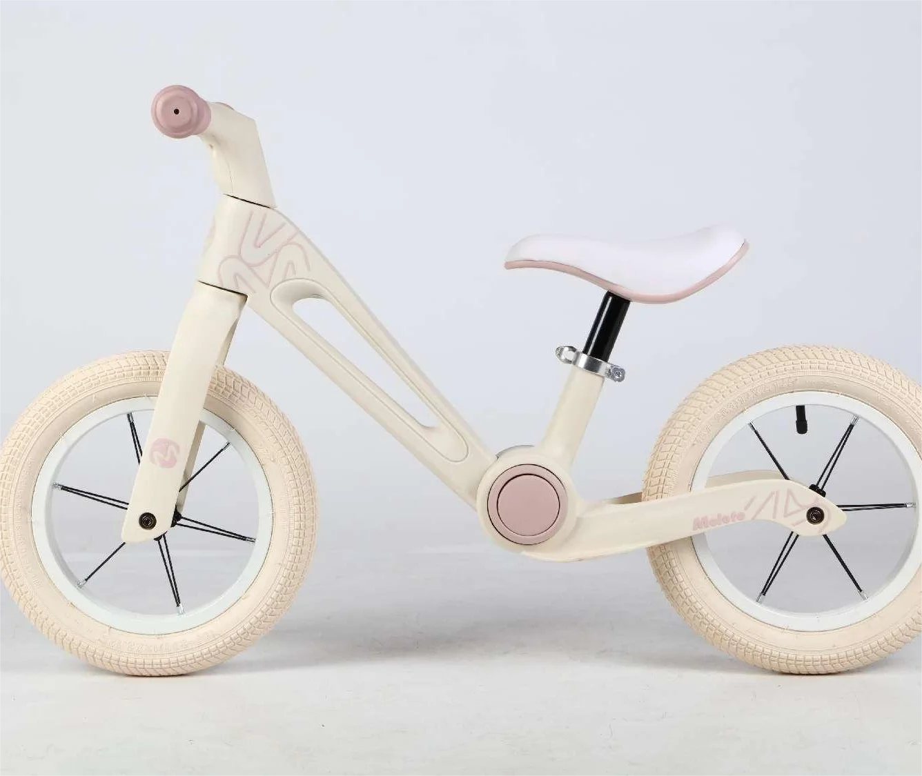 Высококачественный складной нейлоновый балансировочный велосипед без педалей скутер простой стиль