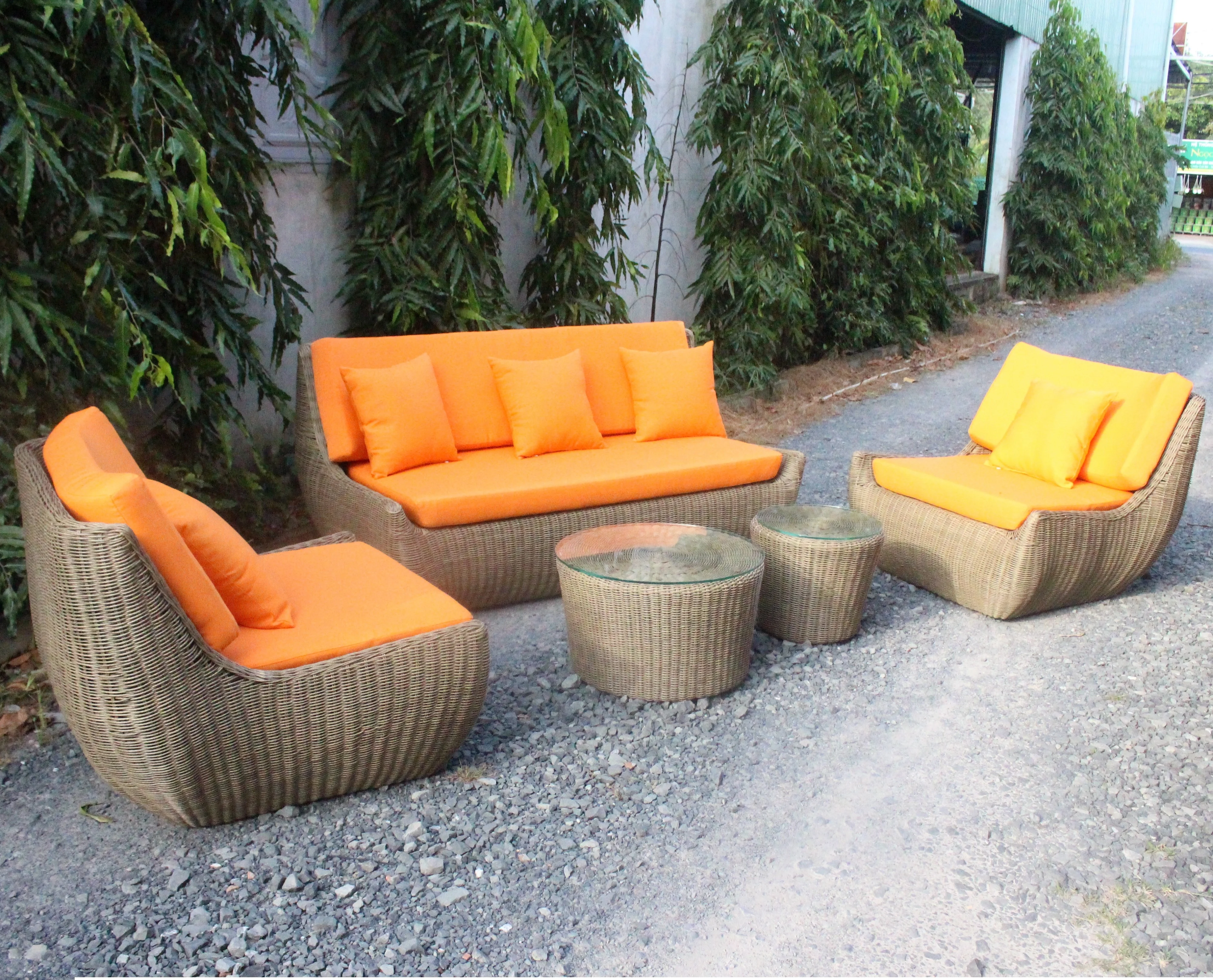 Contemporary all weather durable wicker rattan outdoor sofa set garden furniture for resort/ holiday hotel