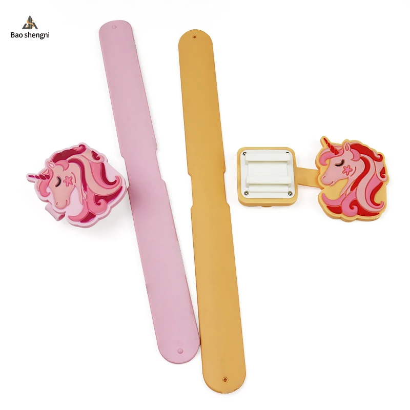 Cheap Price Digital Watch for Children and Gift Plastic Kids Watch Round Build Kids Cartoon Character Watches