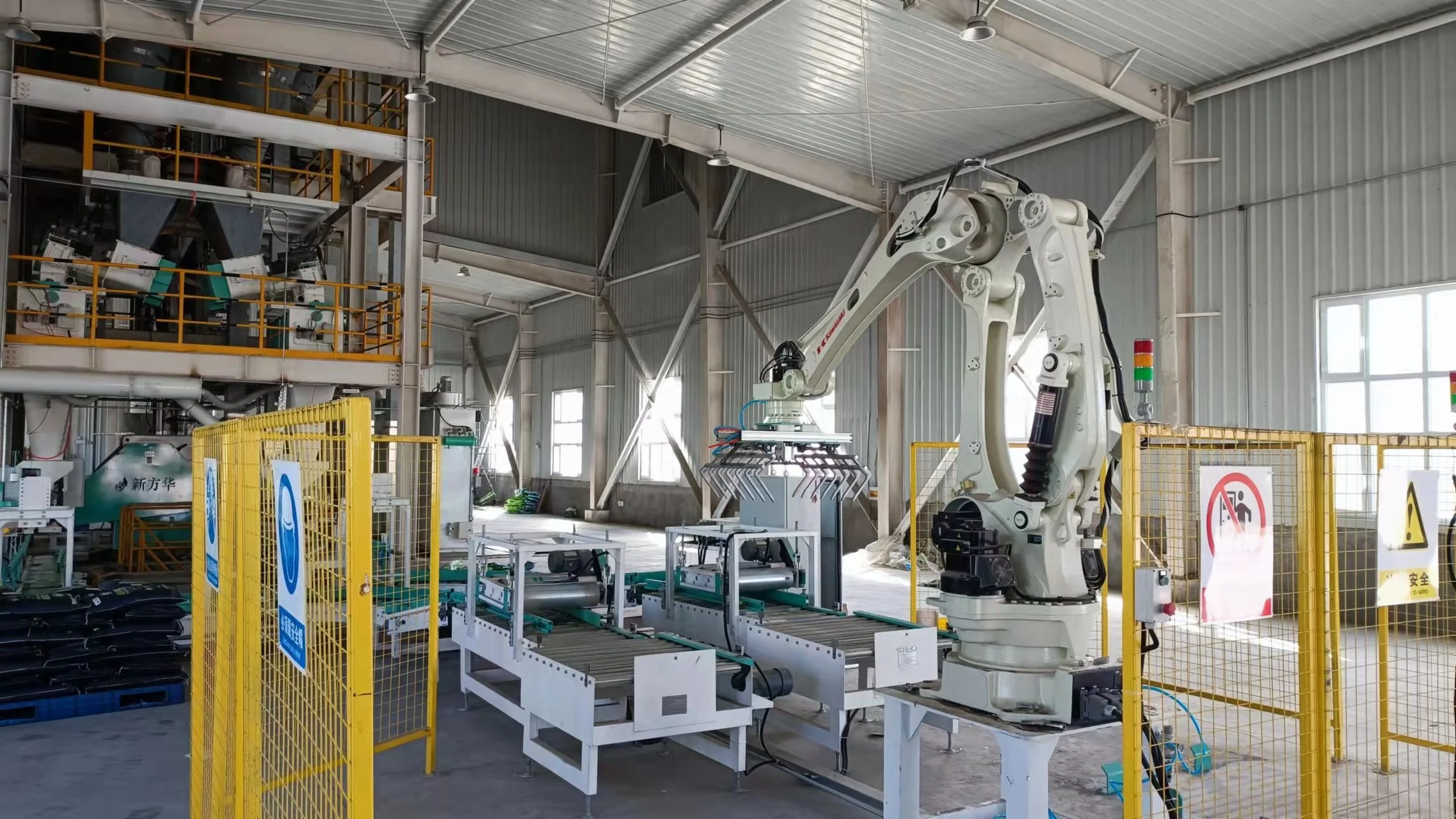 Zhengxia Palletizing 20kg Seed Rice Cement Bags Wood Pellets Automatic Double Packaging Line Robot 25kg 50kg Bags Palletizer