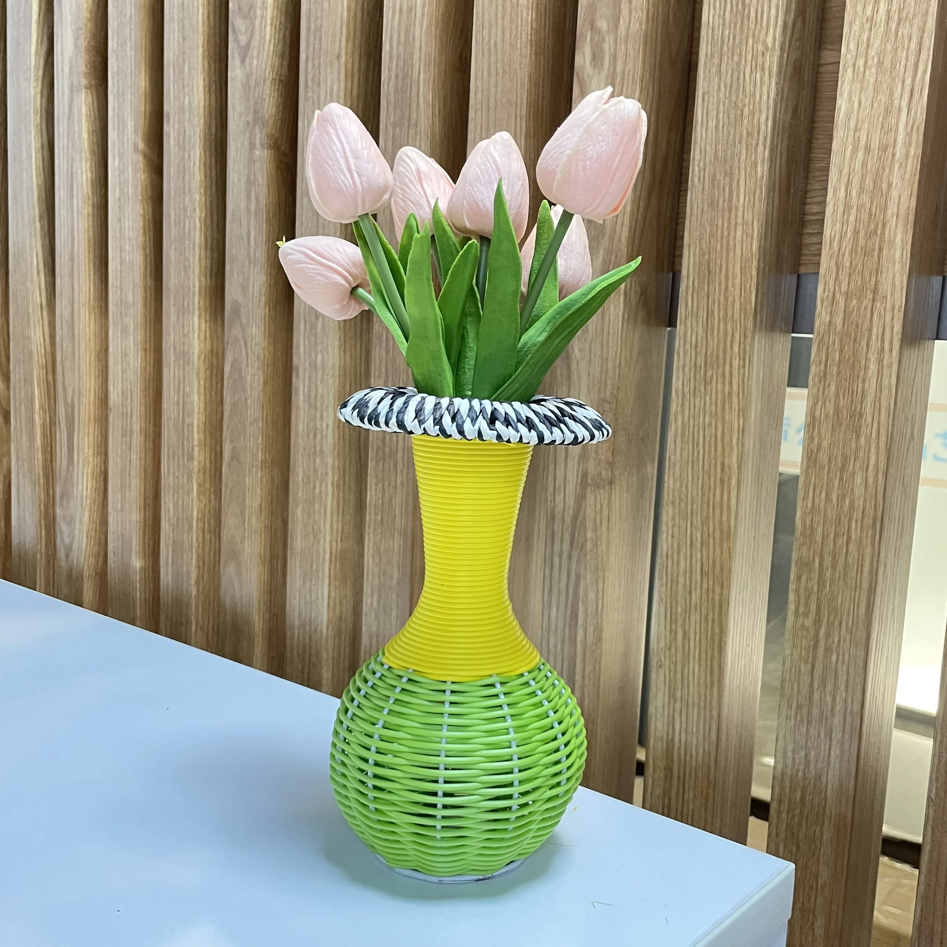 Haosen Flower Baskets PP Rattan Poly Wicker Flower Vase Pot Decoration Indoor Waterproof Handmade